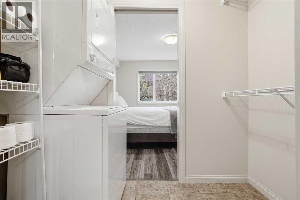 #212 790 Kingsmere Crescent SW - 17