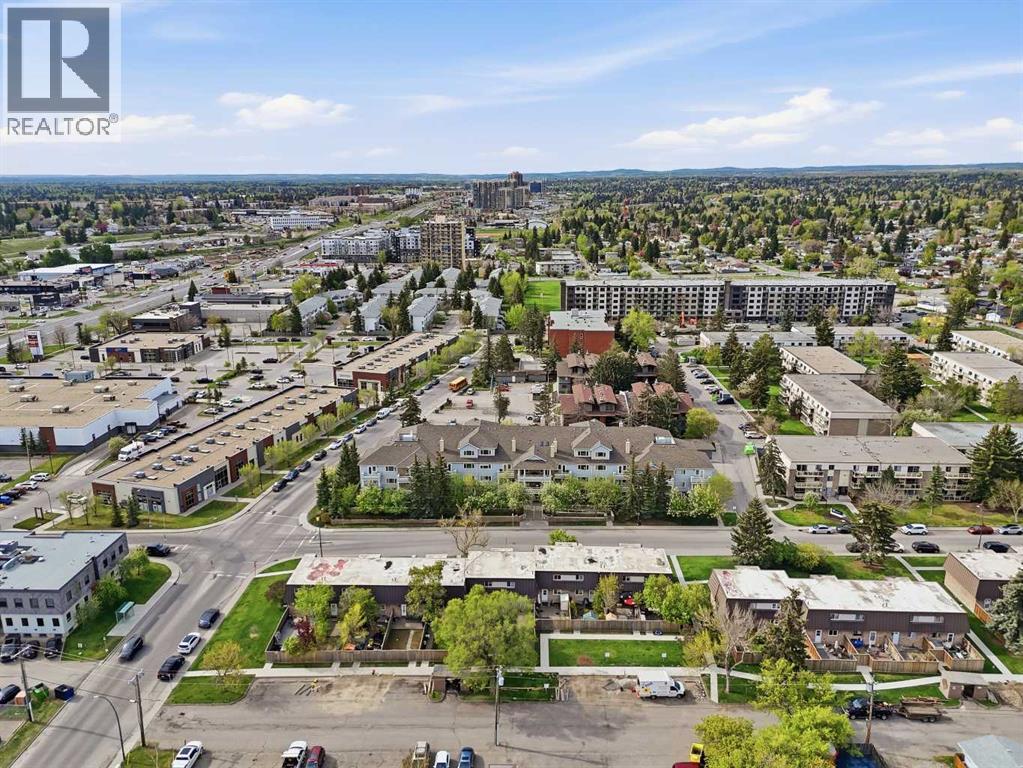 #212 790 Kingsmere Crescent SW - 31