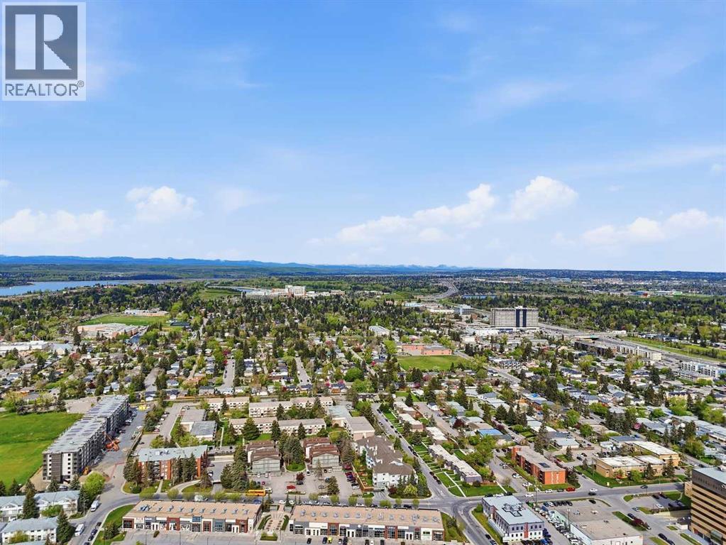 #212 790 Kingsmere Crescent SW - 34