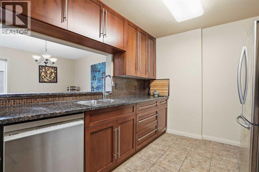 #212 790 Kingsmere Crescent SW - 9