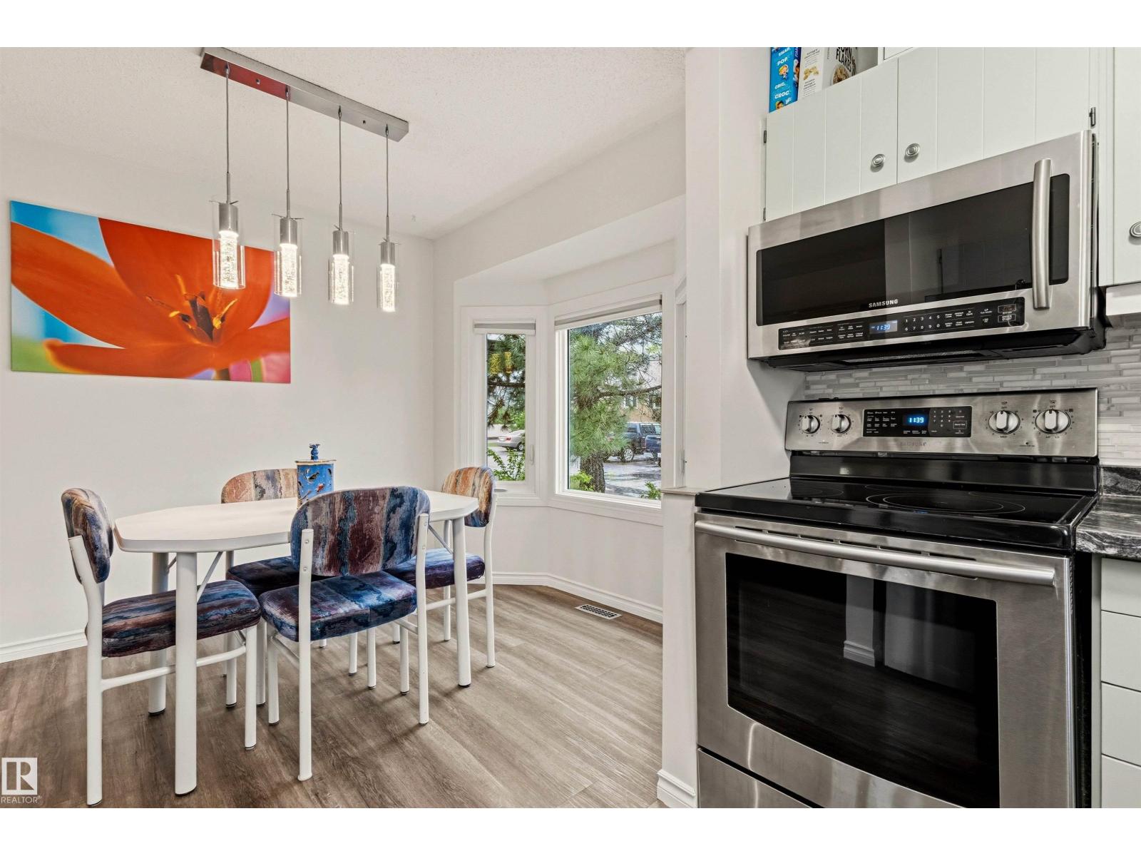 9575 180A ST NW - 16
