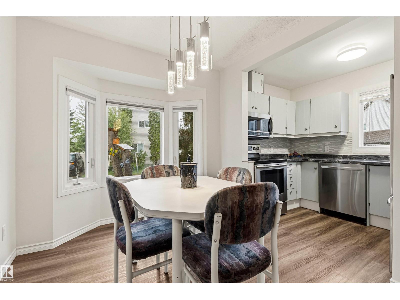 9575 180A ST NW - 11