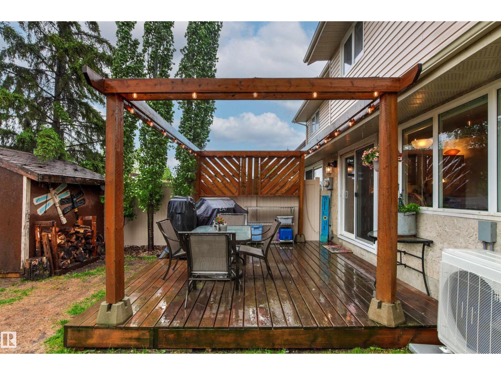 9575 180A ST NW - 37