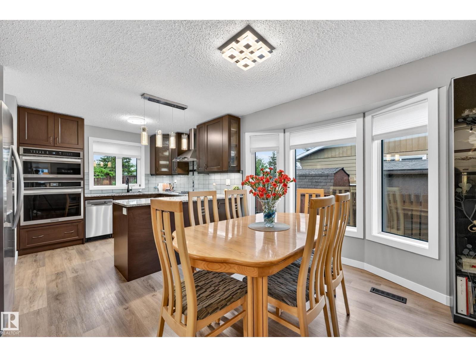 42 Attwood DR — photo 13