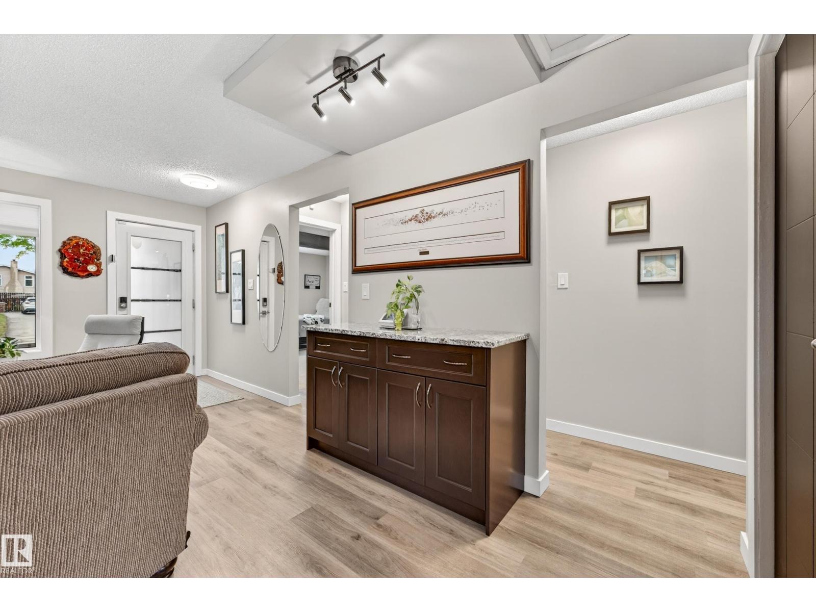 42 Attwood DR — photo 7