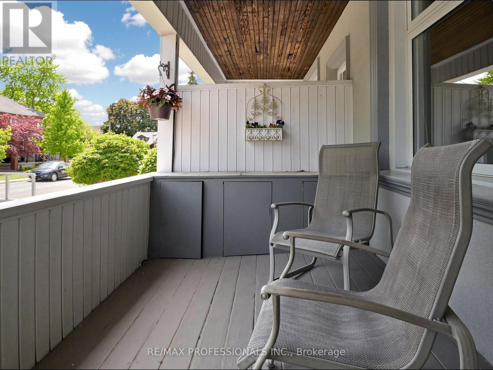 14 BRADLEY AVENUE - 6