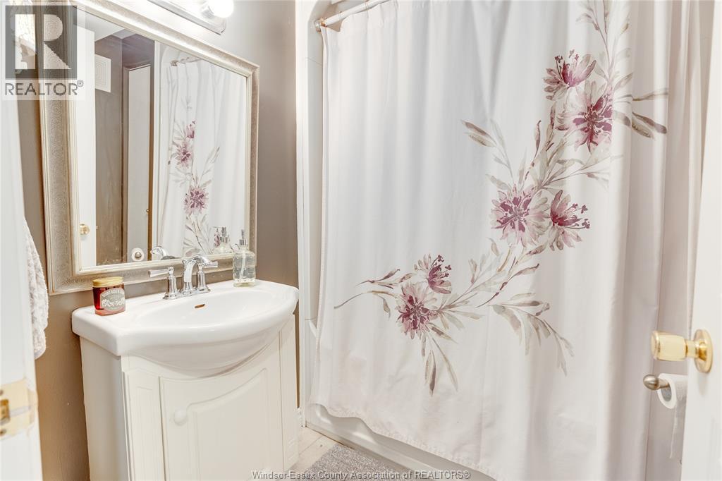 2841 GARVEY CRESCENT - 22