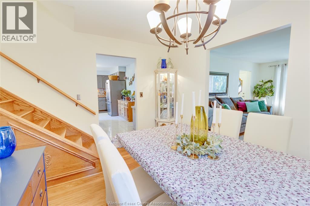2841 GARVEY CRESCENT - 11