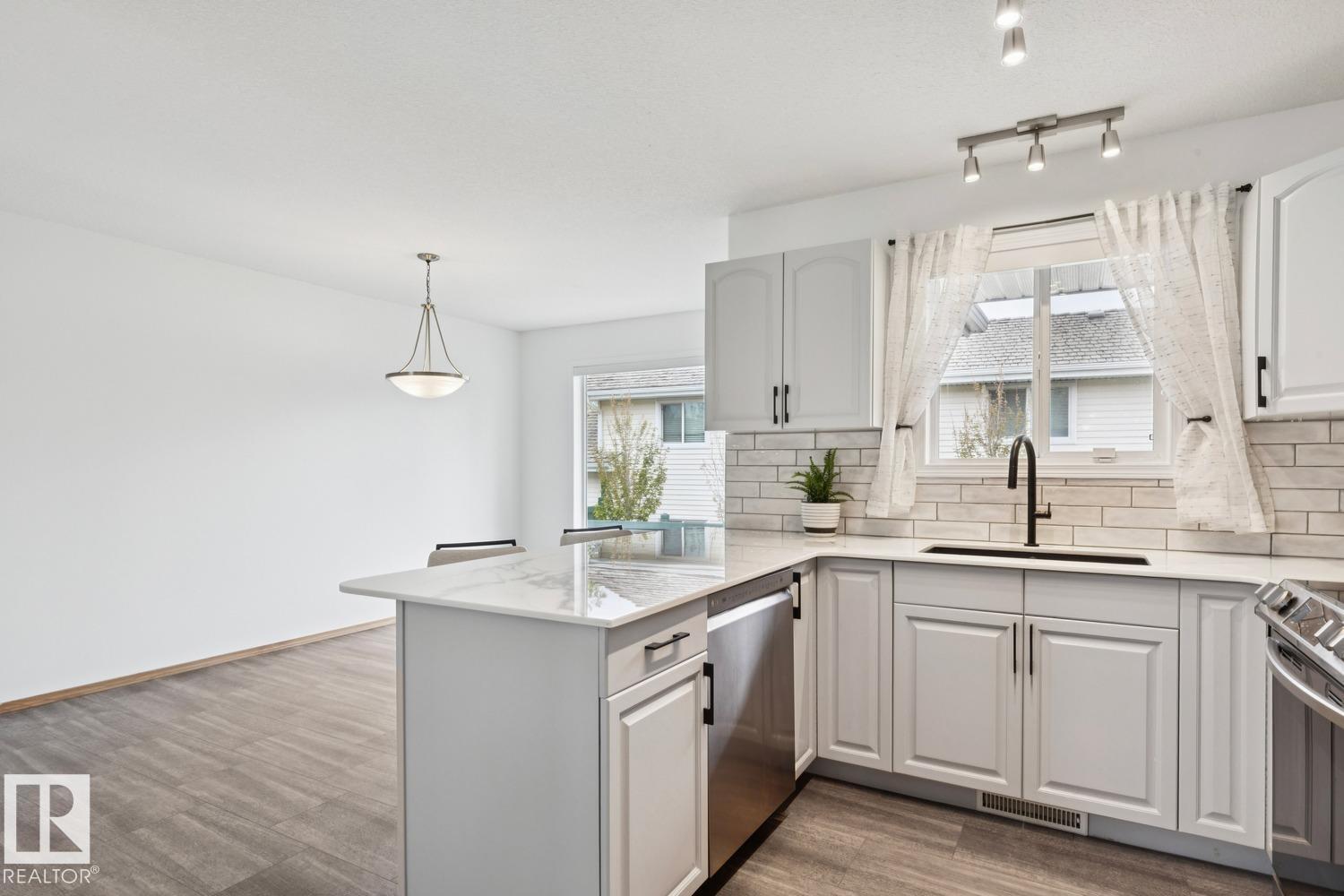 #1 225 Blackburn DR SW SW - 17
