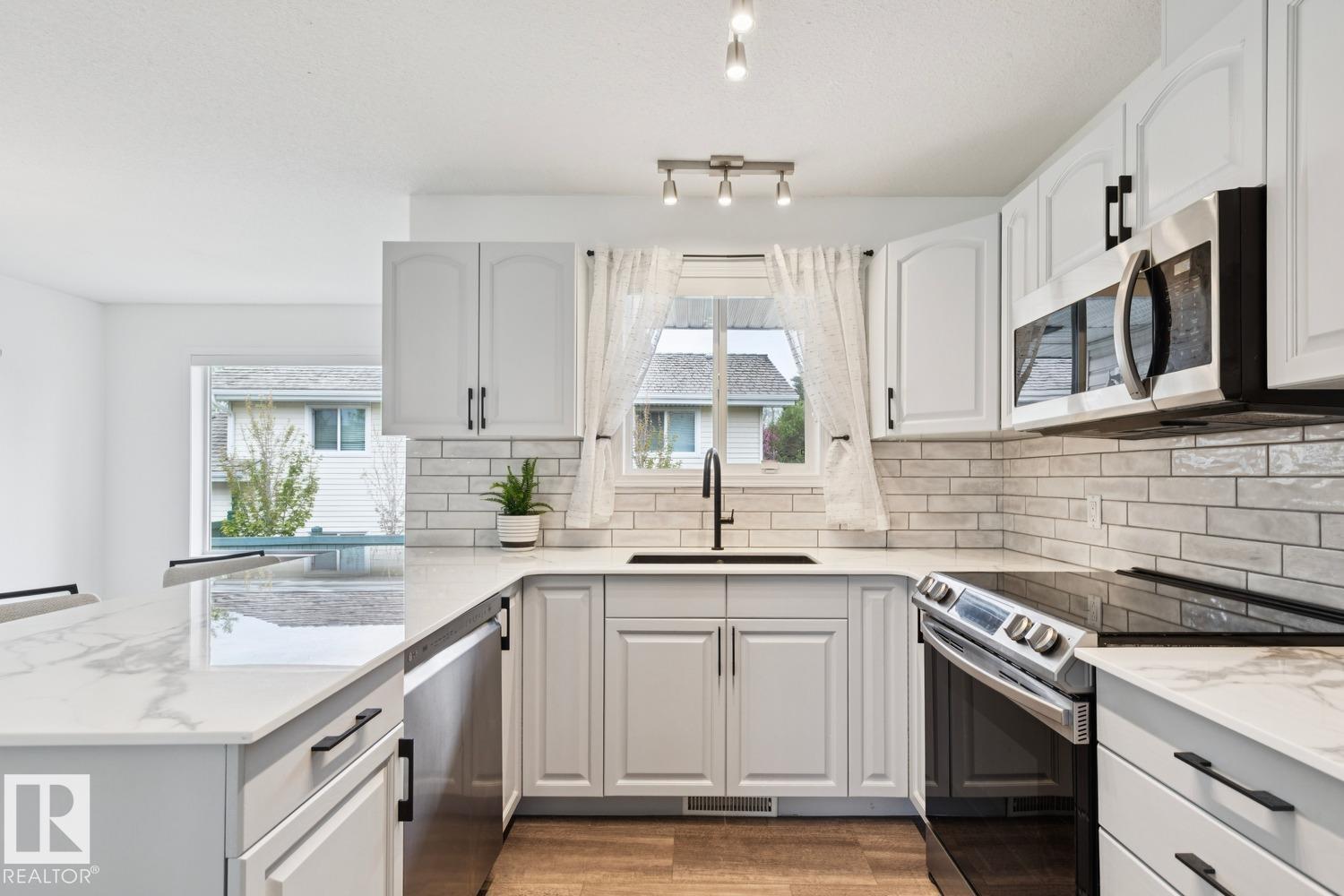 #1 225 Blackburn DR SW SW - 15