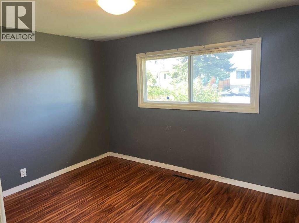 1820 41 Street SE - 10