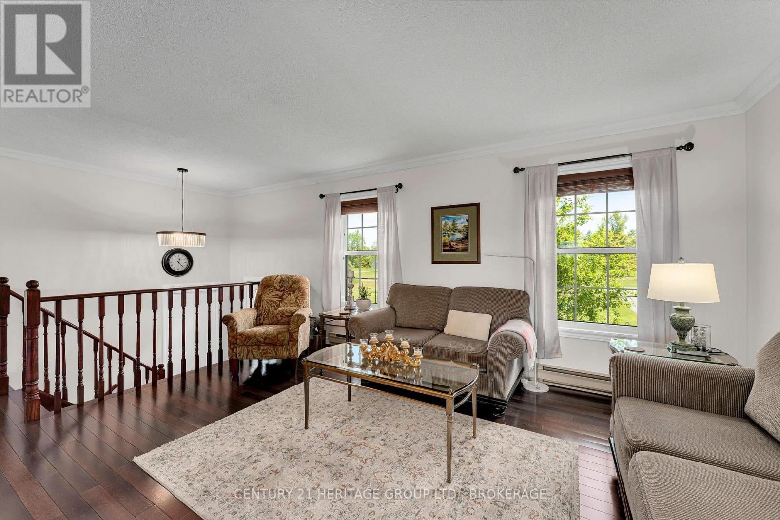 120 PINECREST ROAD S
