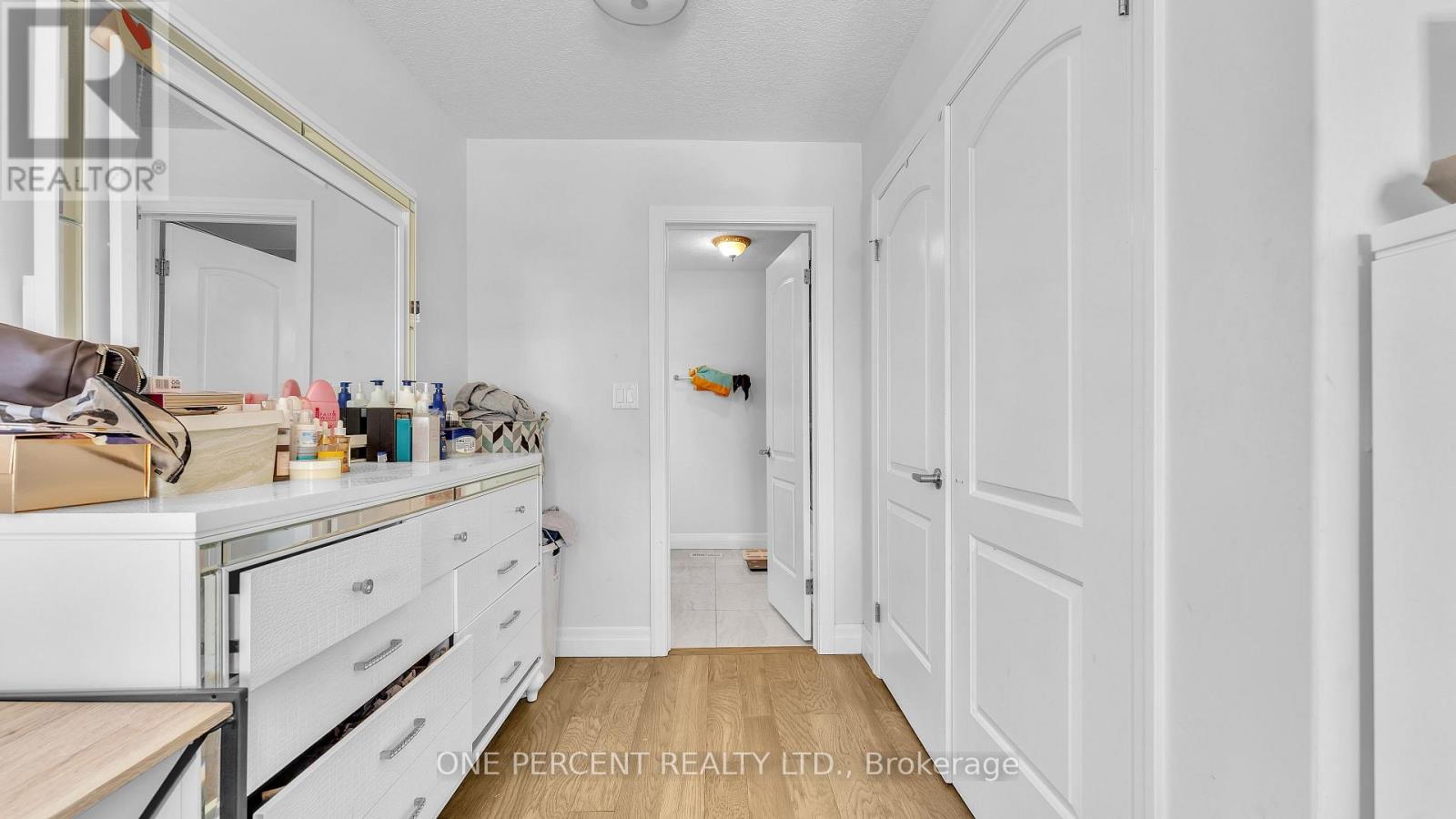 823 CEDARPARK WAY - 19