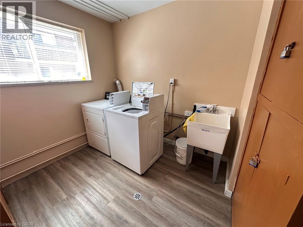 723 UPPER JAMES Street Unit# 2
