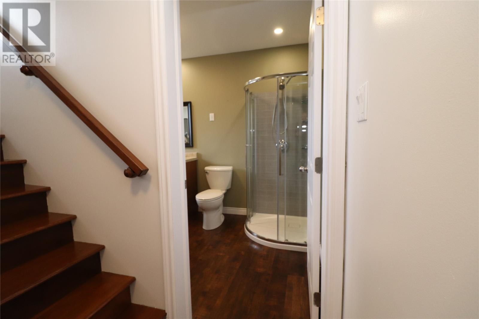 7 Squires Road - 15