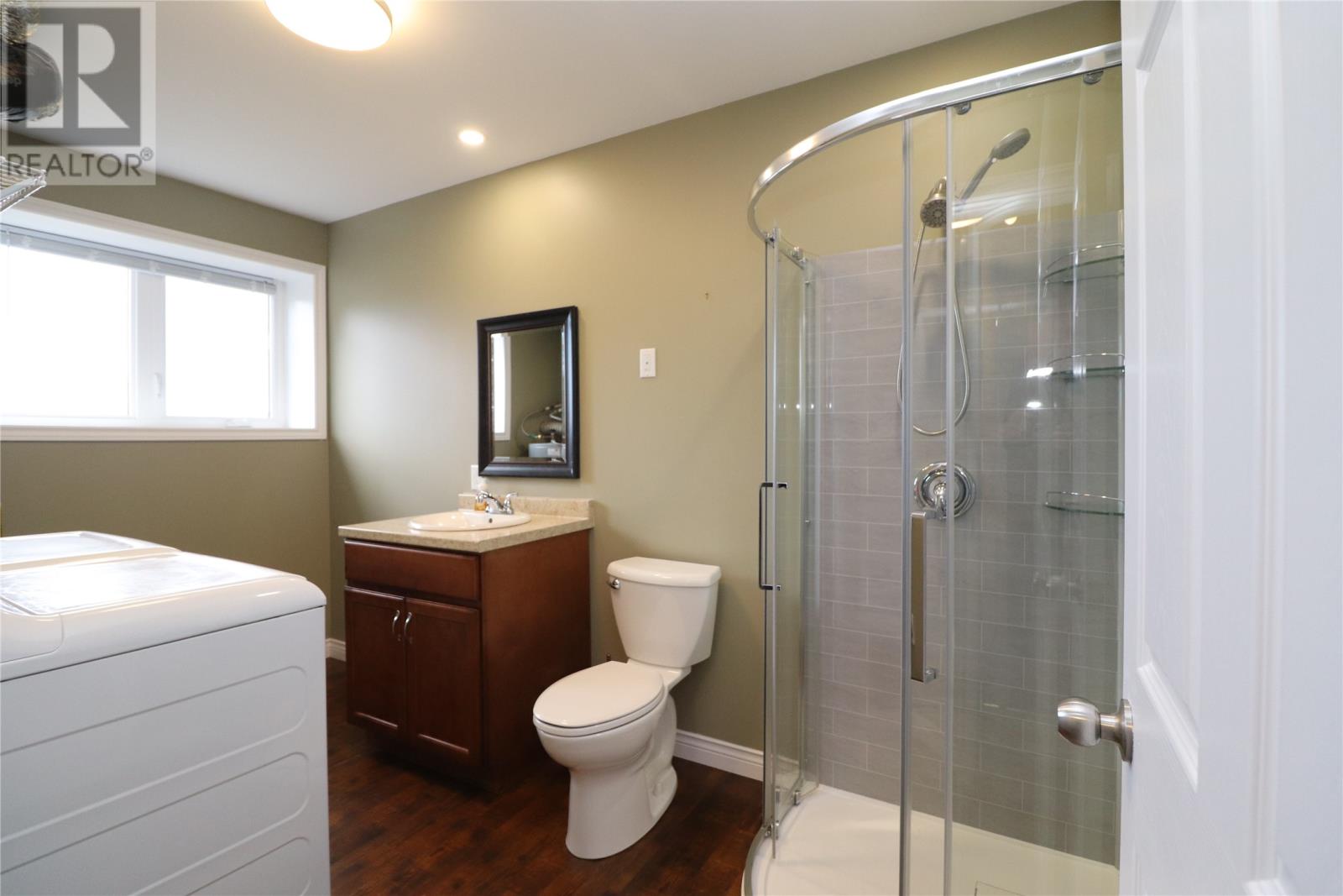 7 Squires Road - 17