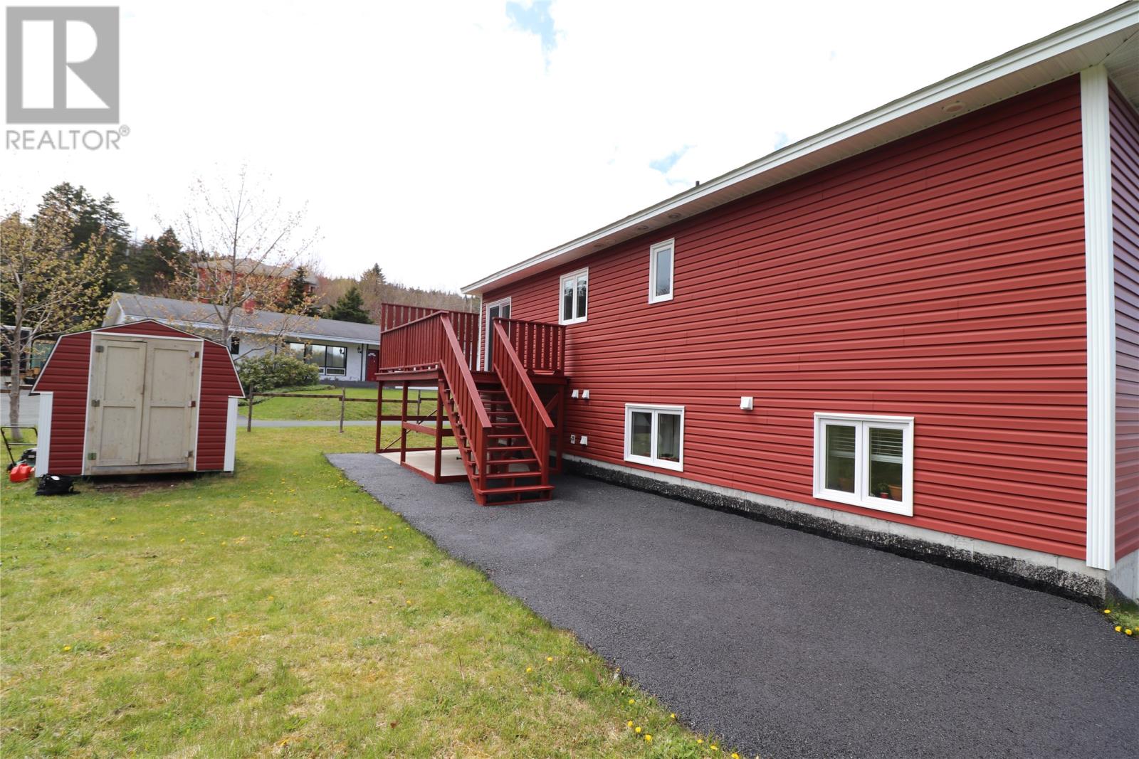 7 Squires Road - 28