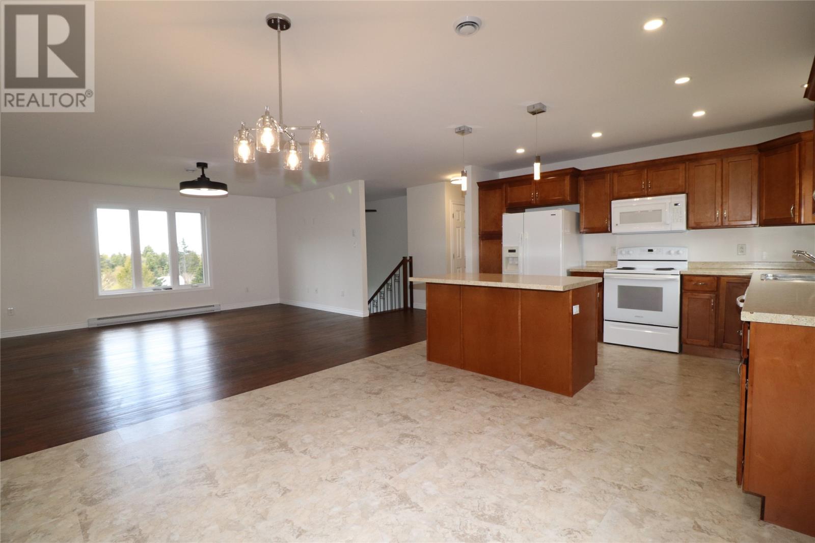 7 Squires Road - 3