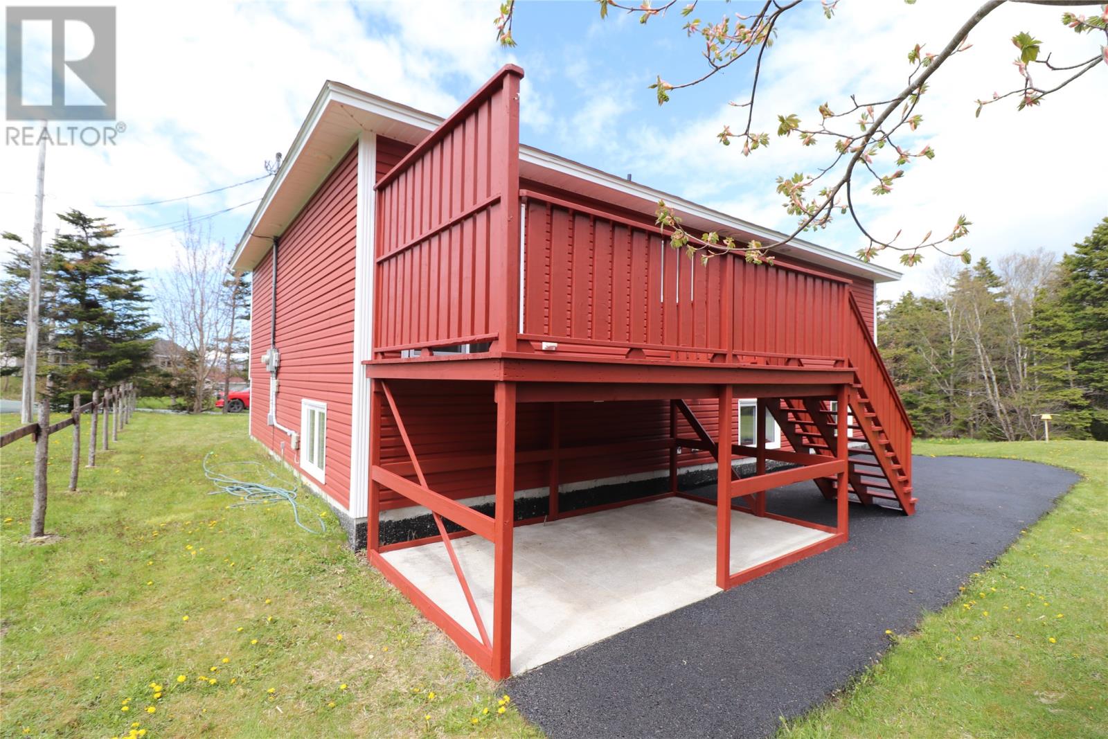 7 Squires Road - 32