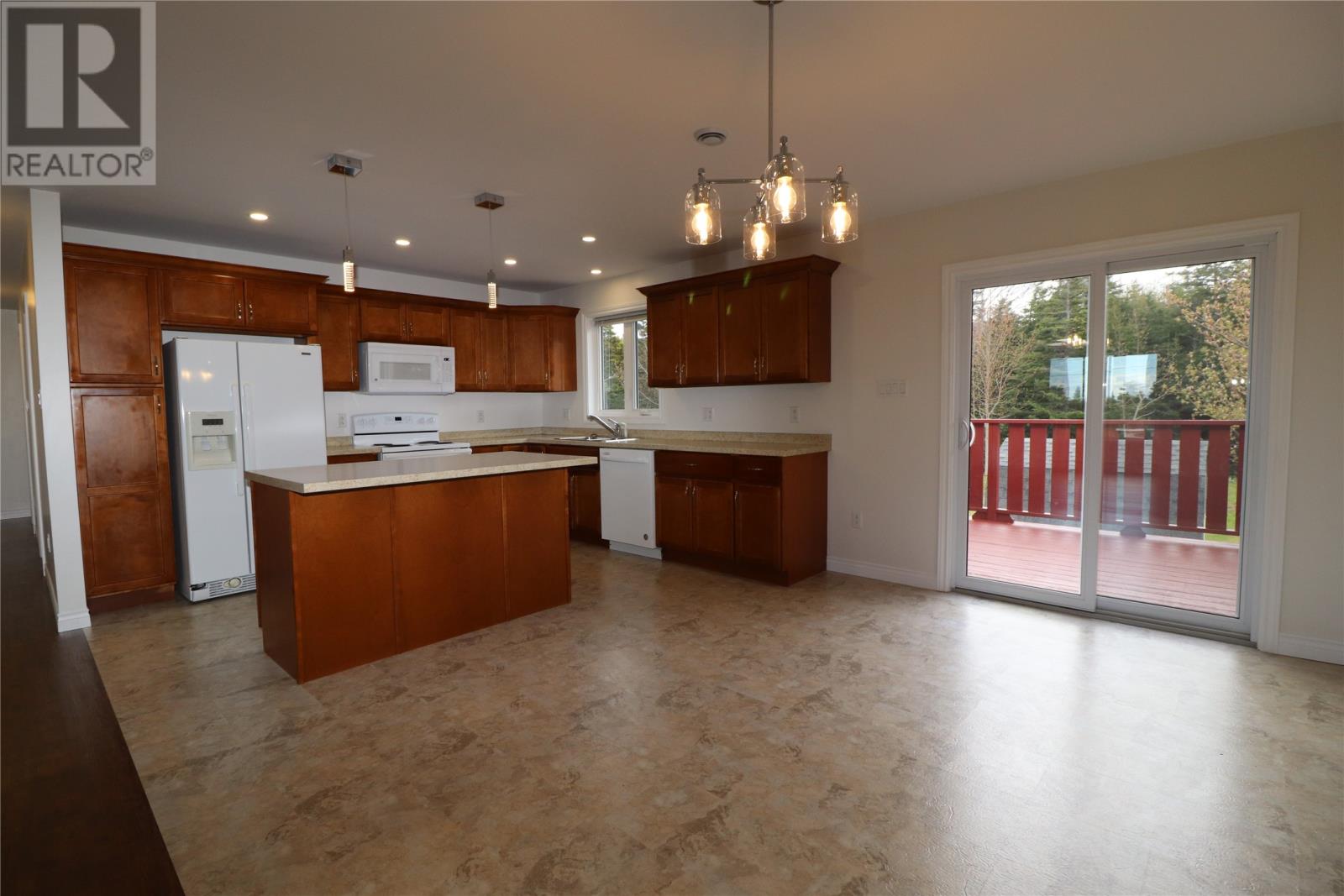 7 Squires Road - 4