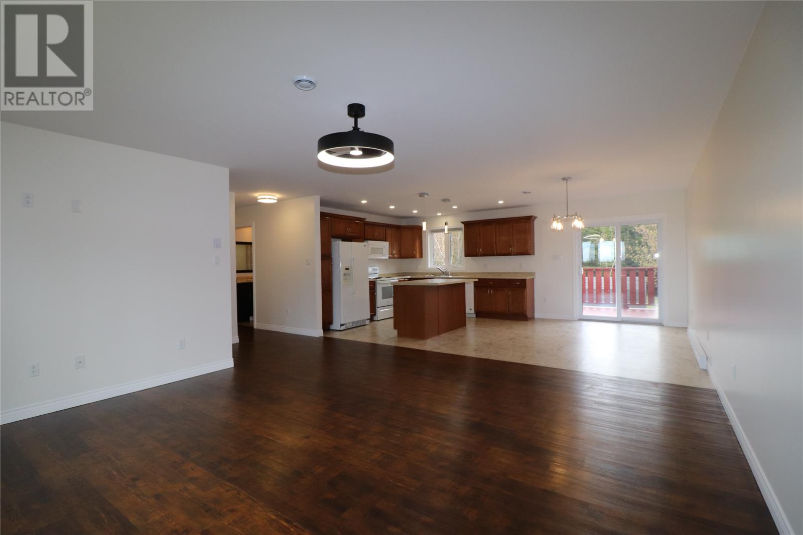 7 Squires Road - 6