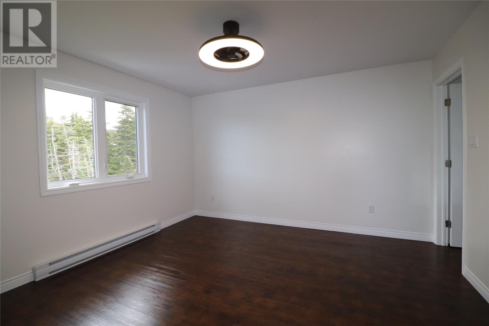 7 Squires Road - 8