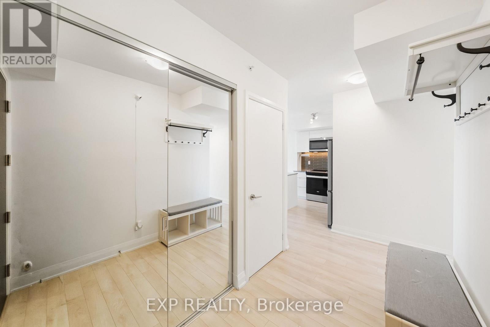 #610 1461 LAWRENCE AVENUE W - 16