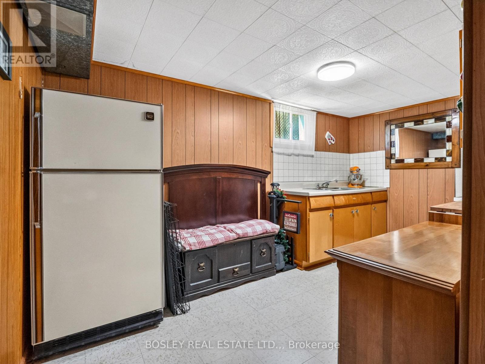6521 CALEDONIA STREET - 20