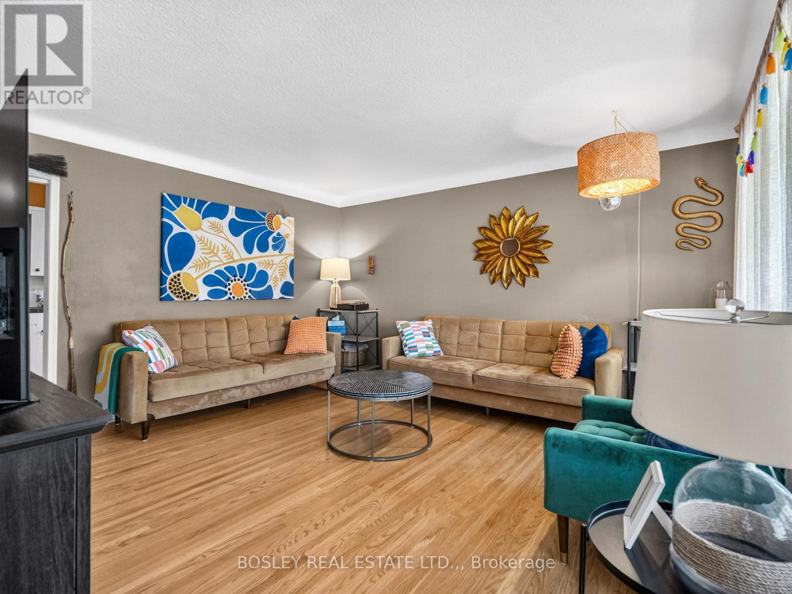 6521 CALEDONIA STREET - 5