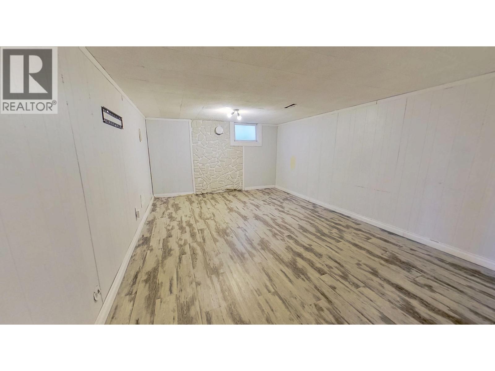 10703 102 AVENUE - 18