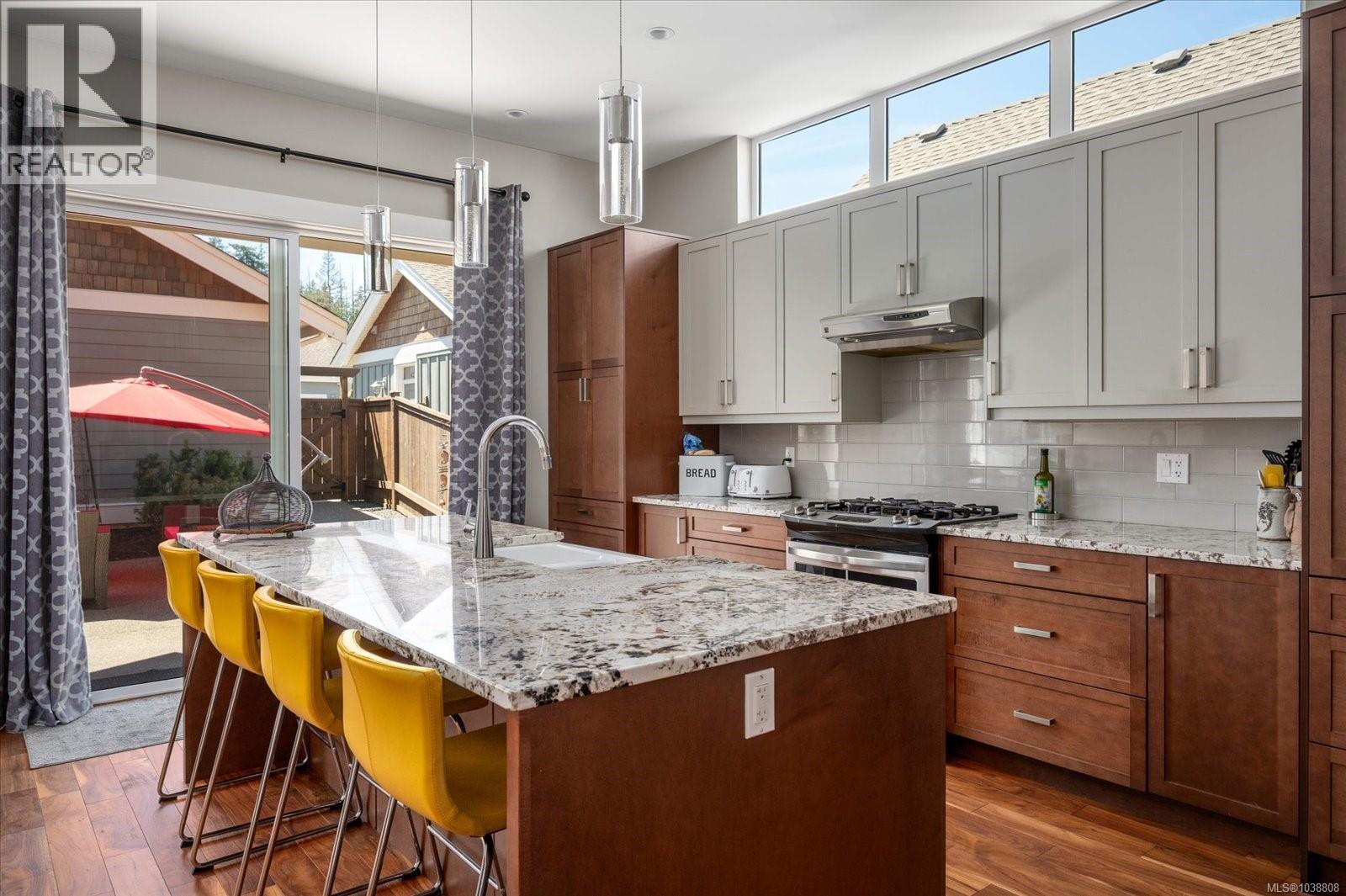 710 West Ridge Way - Image 3