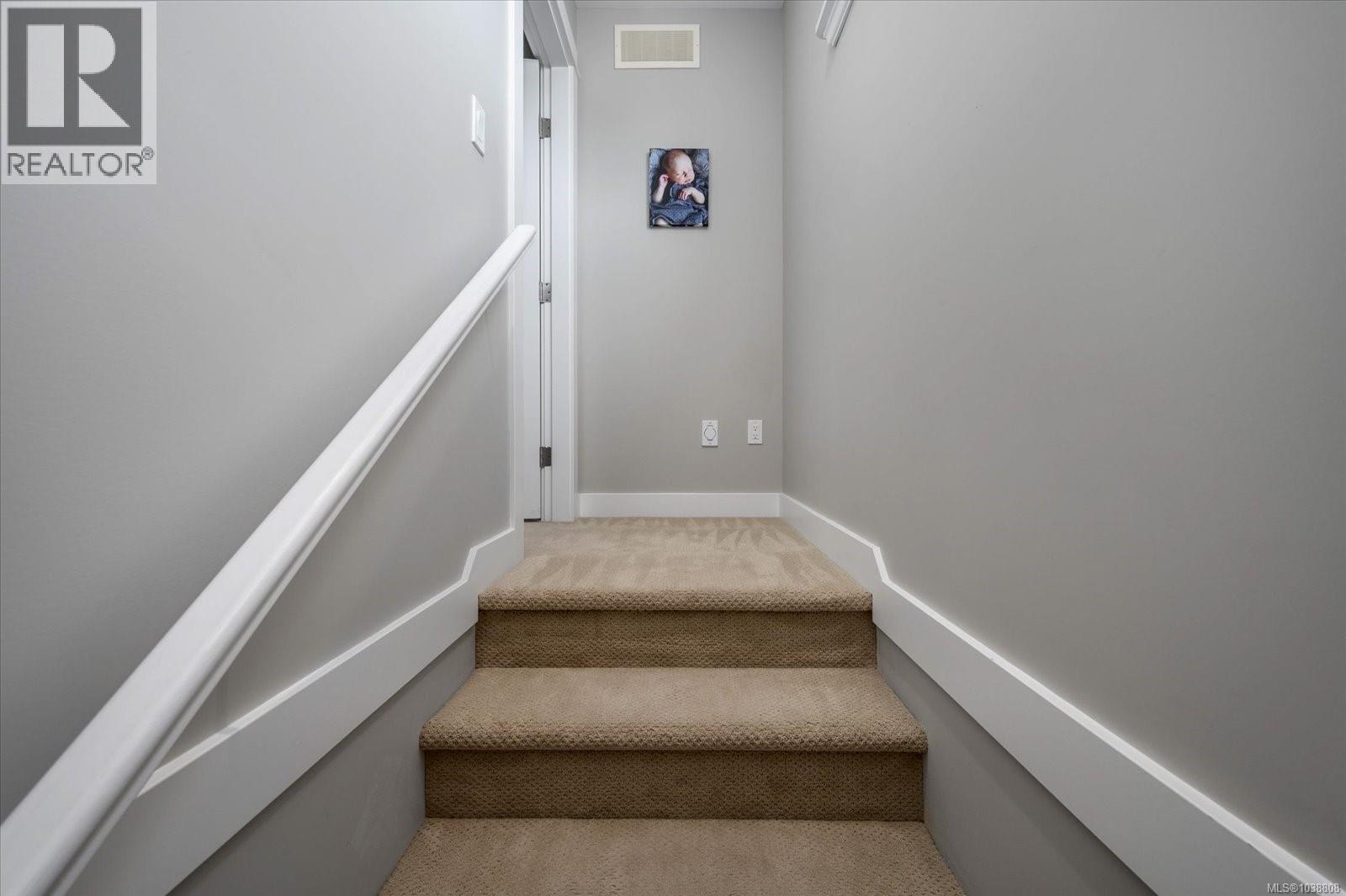 710 West Ridge Way - 32