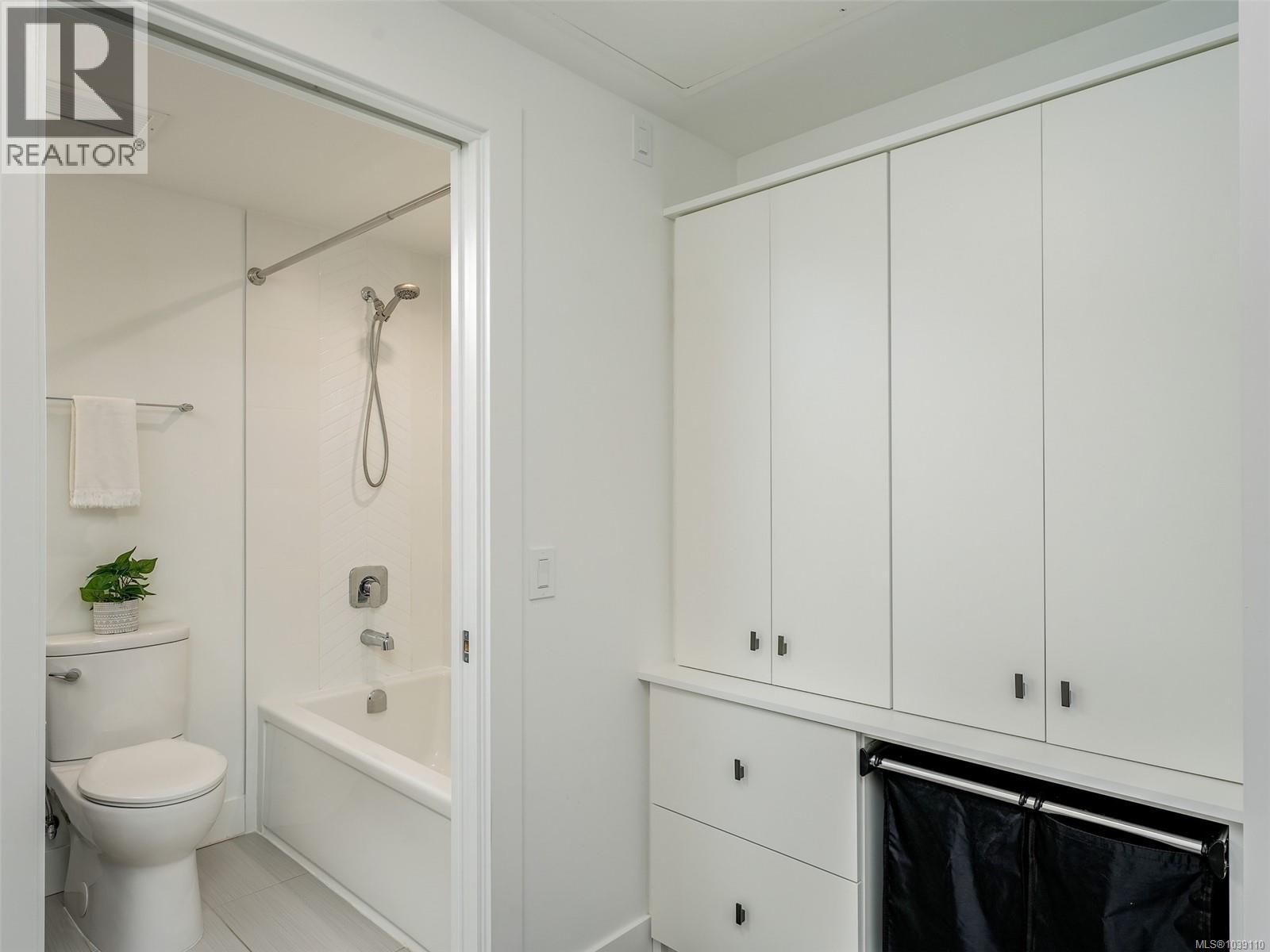 #412 2461 Sidney Ave - 13