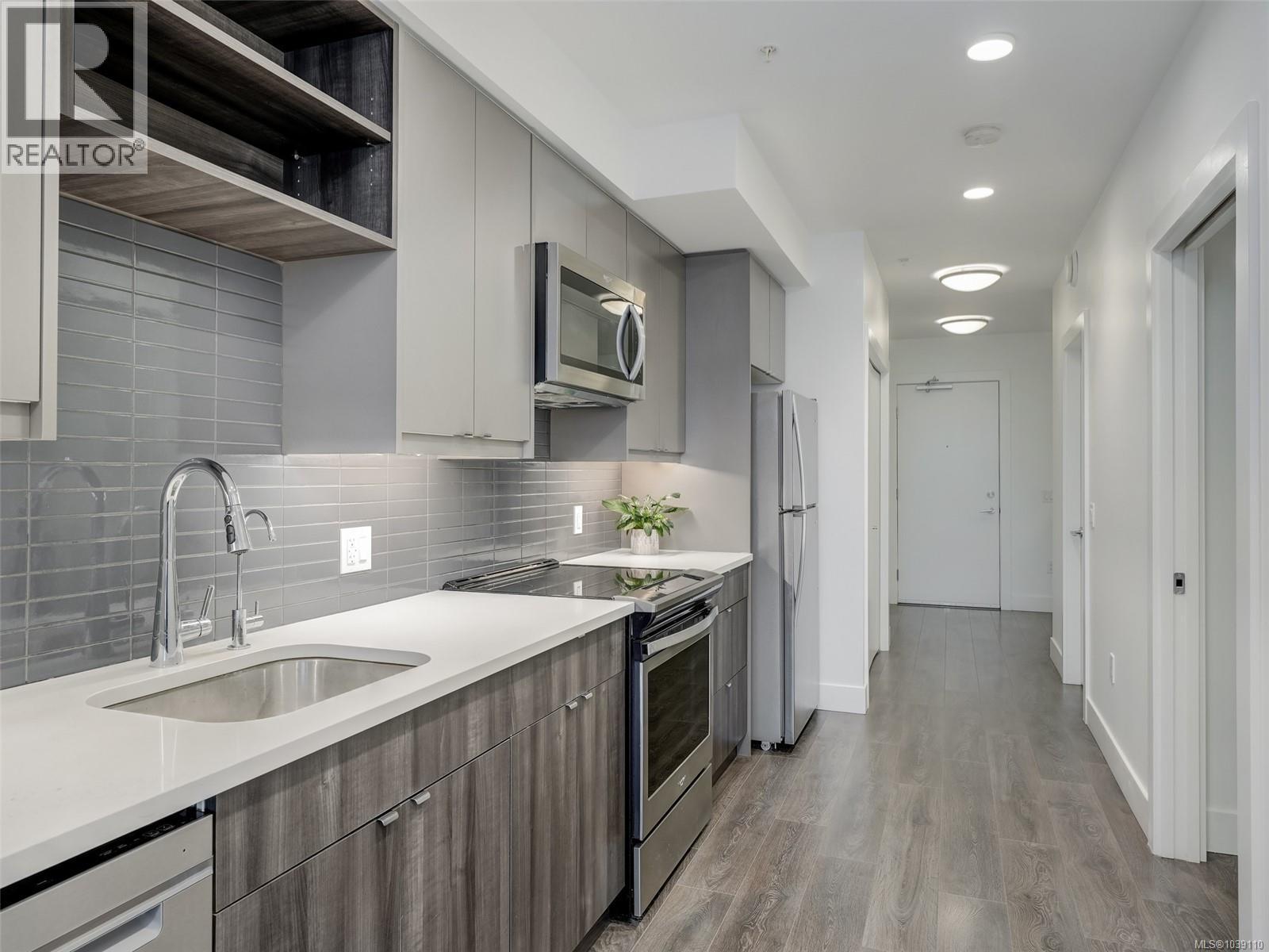 #412 2461 Sidney Ave - 8
