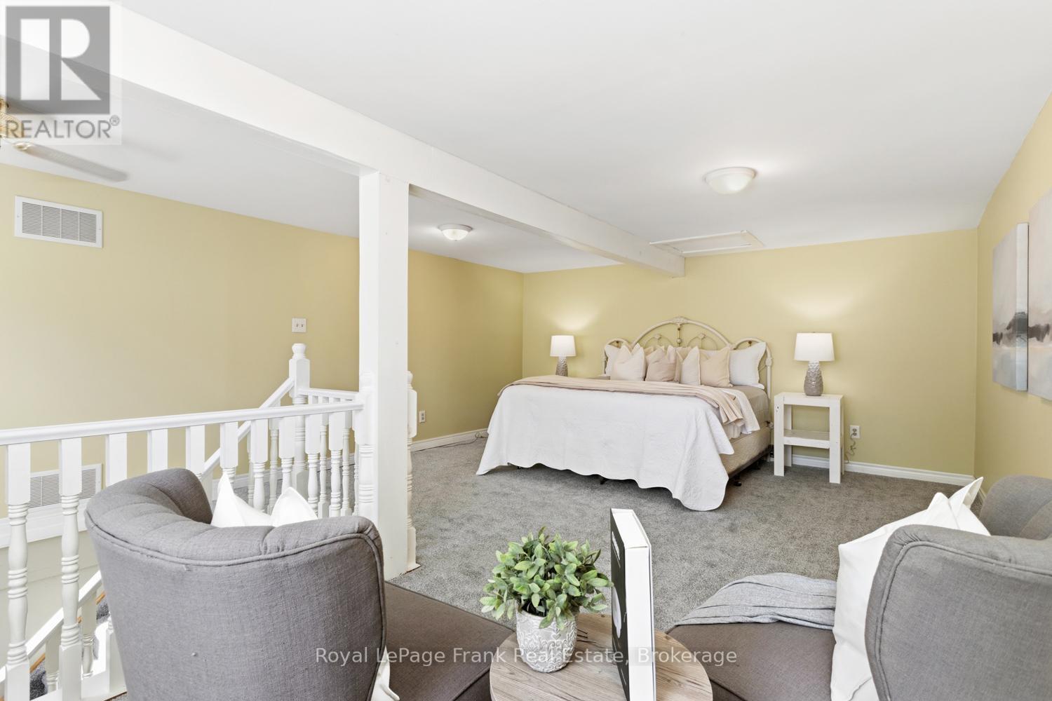 14 BEECROFT COURT - 18