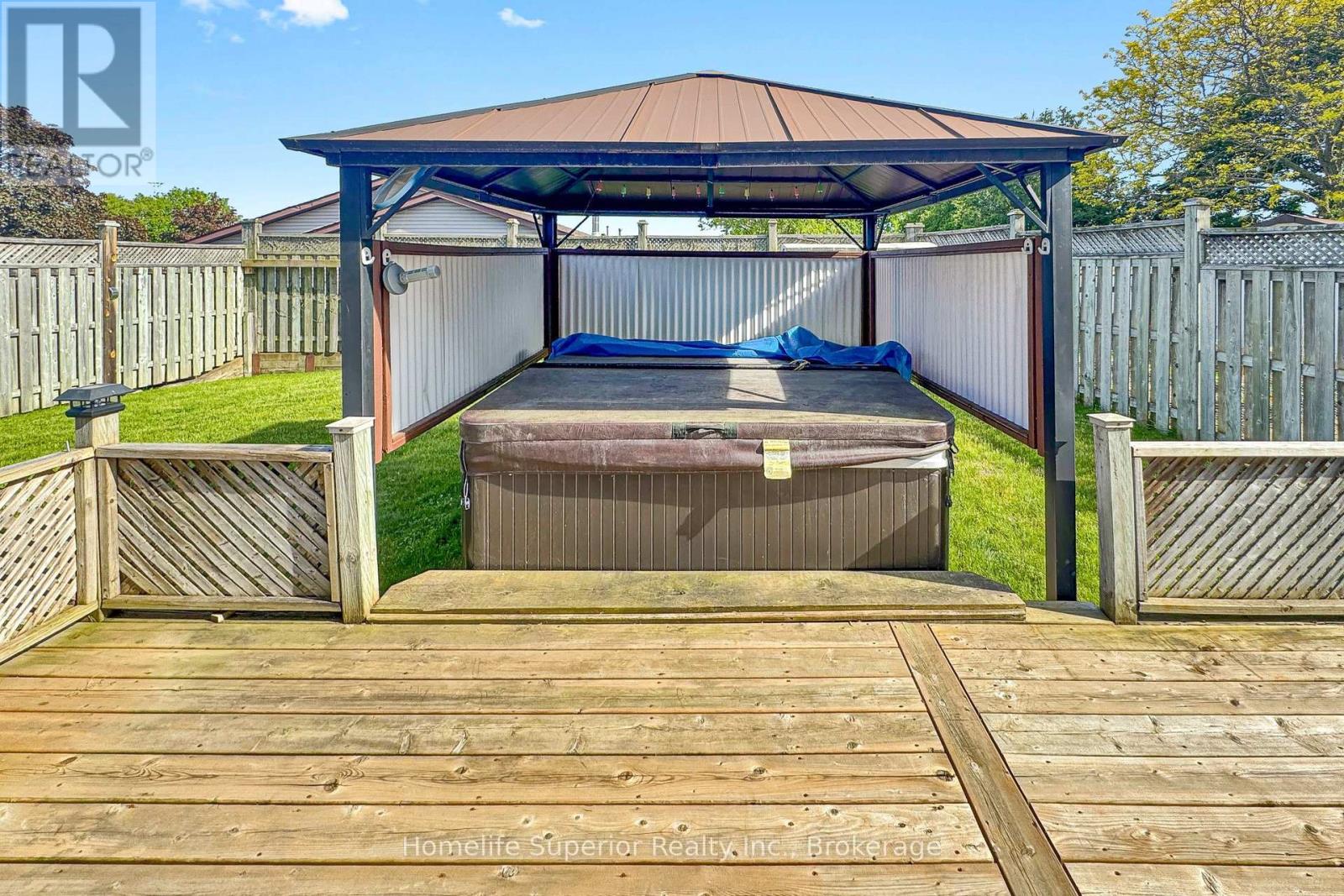 1057 EXETER STREET - 34