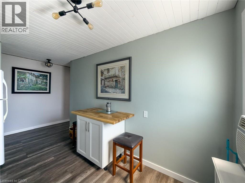 #9 1755 KING Street - 23