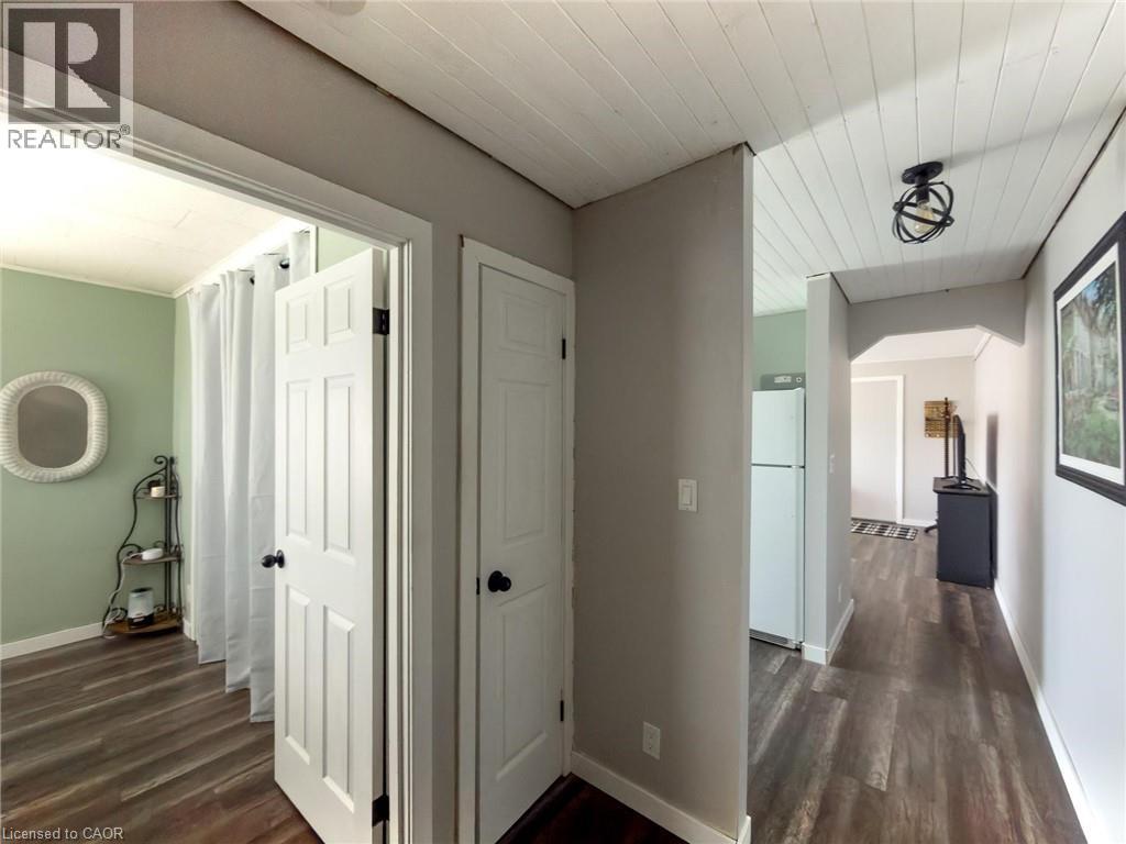 #9 1755 KING Street - 24