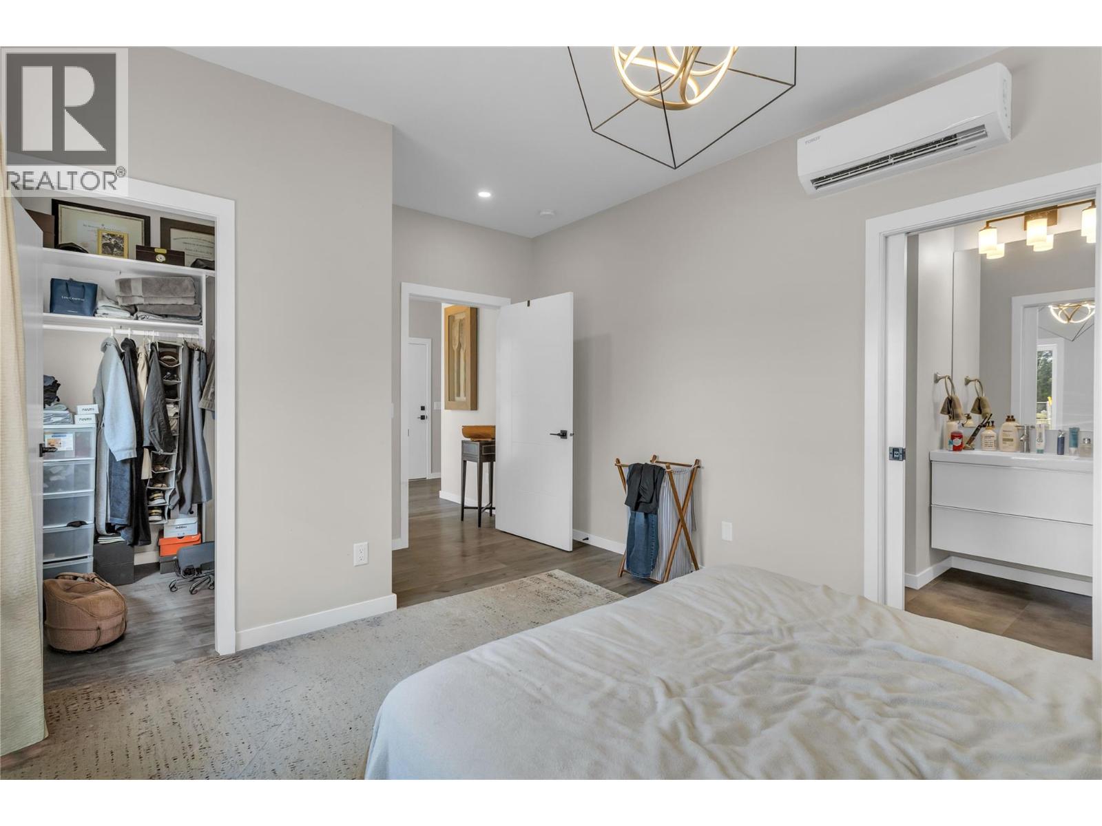 265 & 269 Muir Road - 17