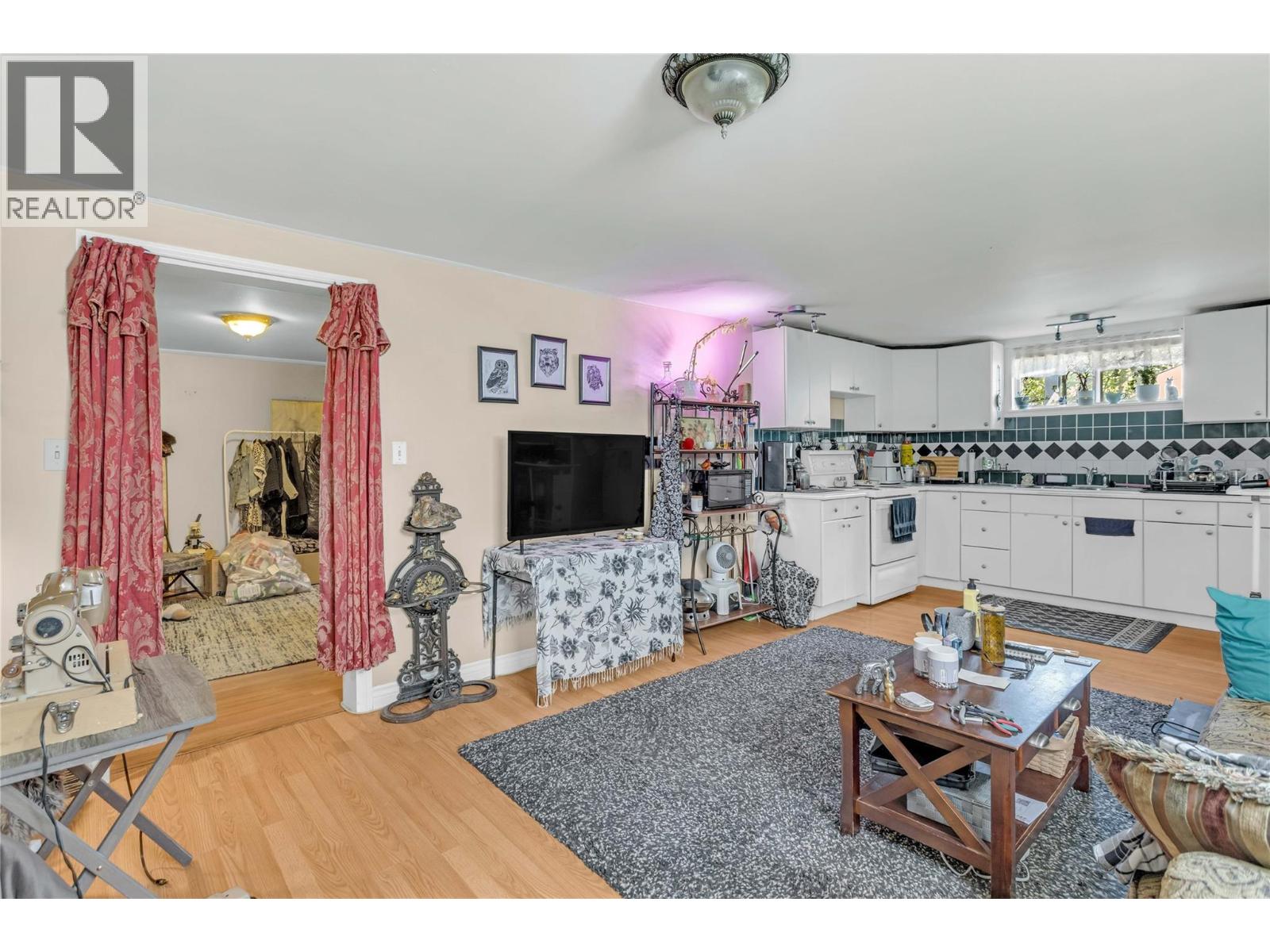 265 & 269 Muir Road - 65