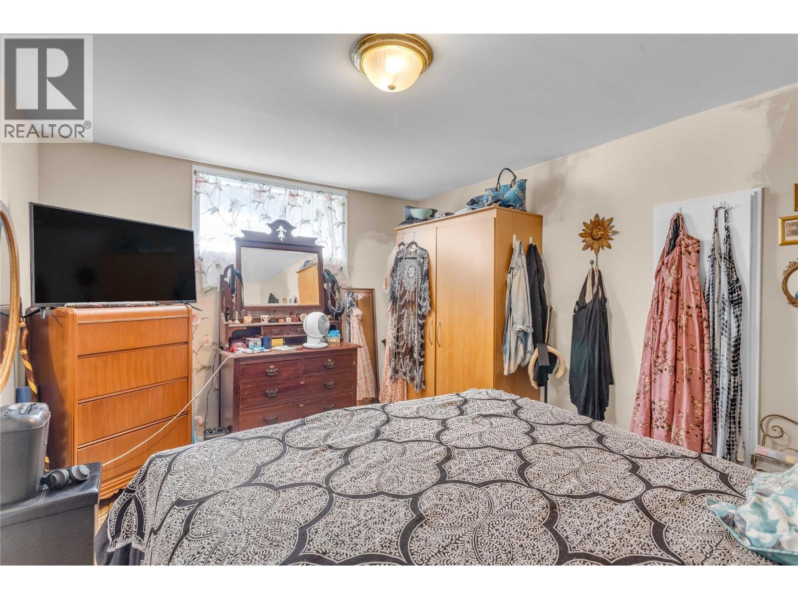 265 & 269 Muir Road - 69