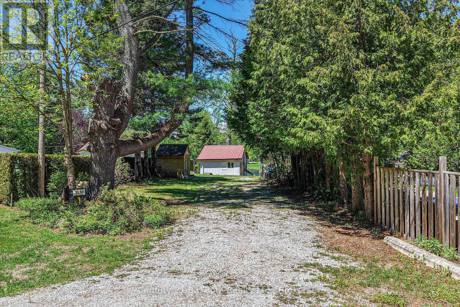 4258 CANAL ROAD - 20