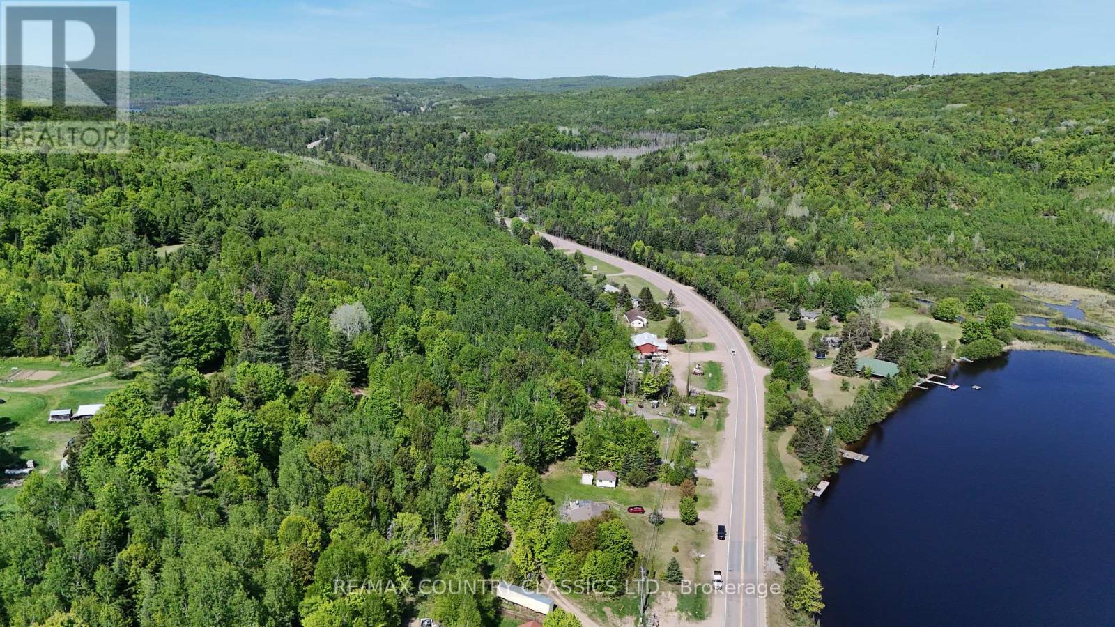 39132 COMBERMERE ROAD - 44