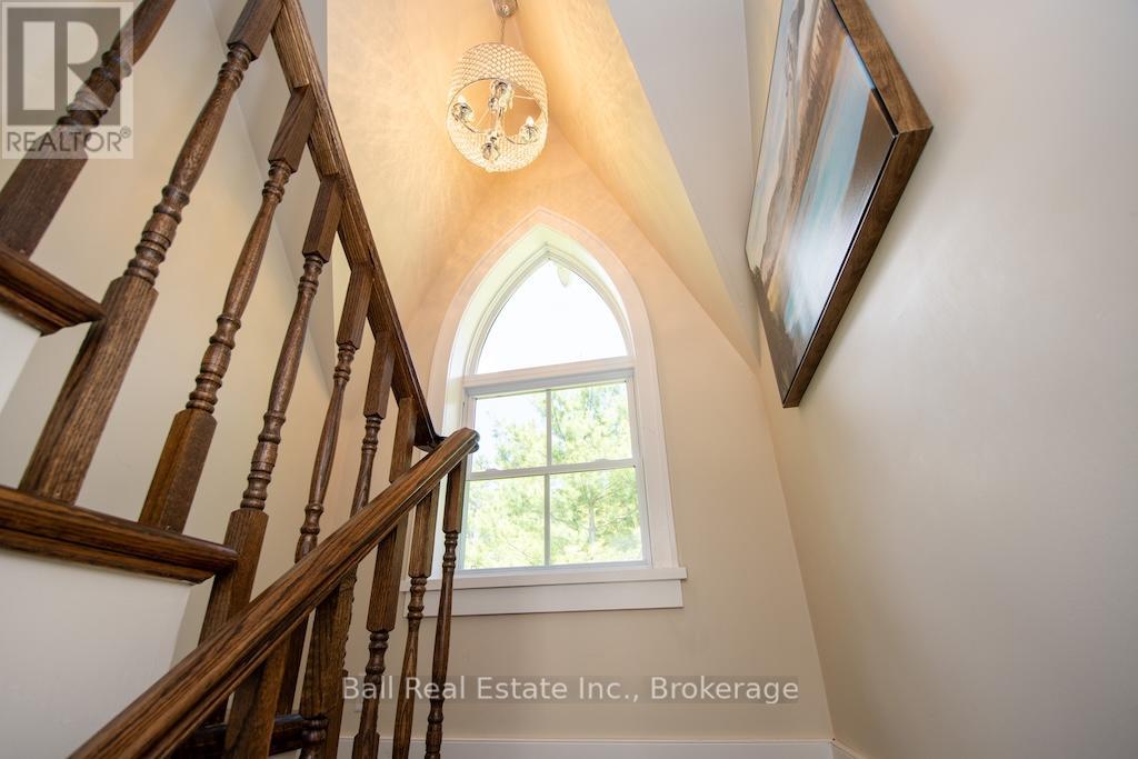 322 LAKE ROAD W