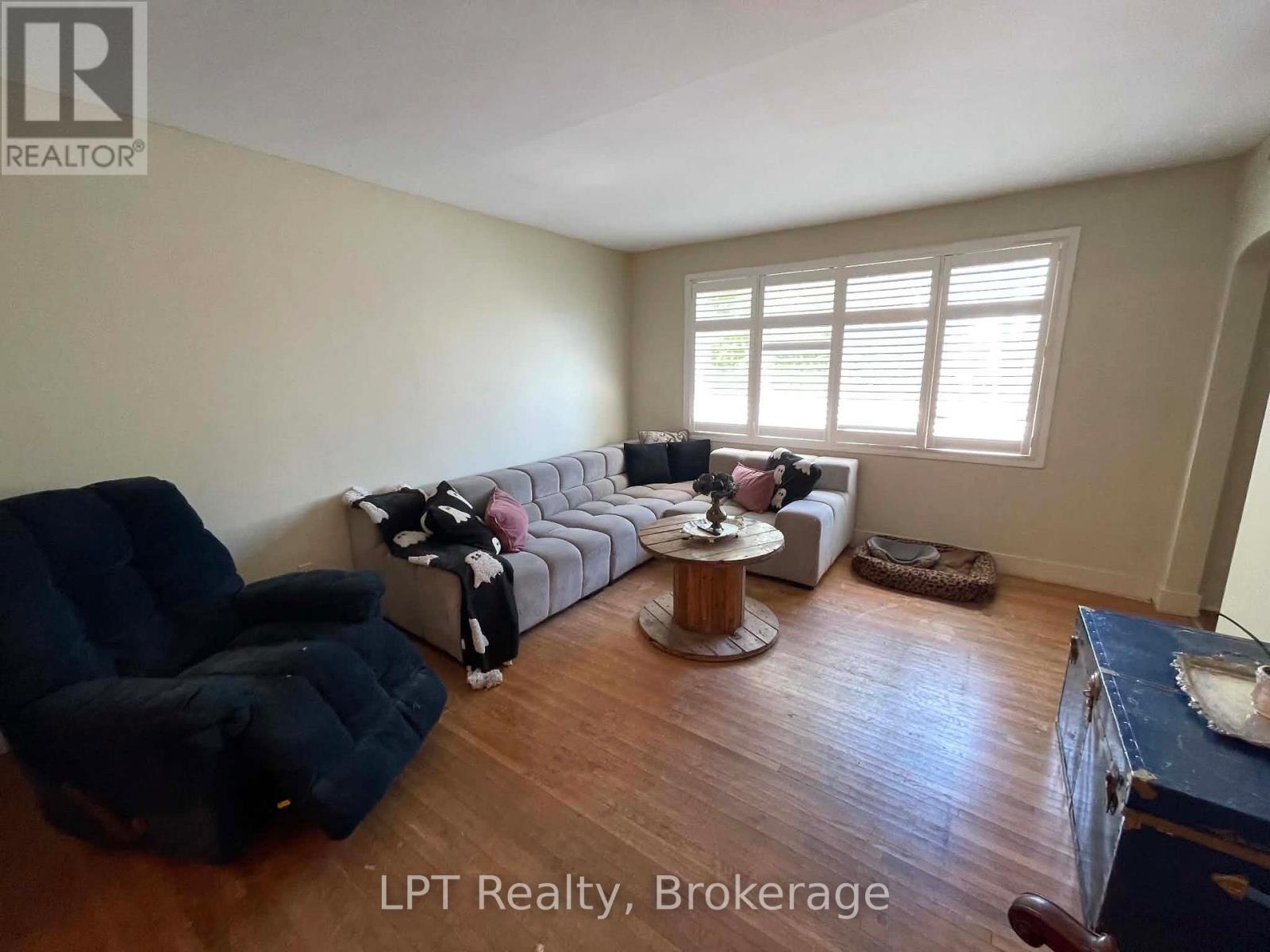 64 MARLATTS ROAD - 14
