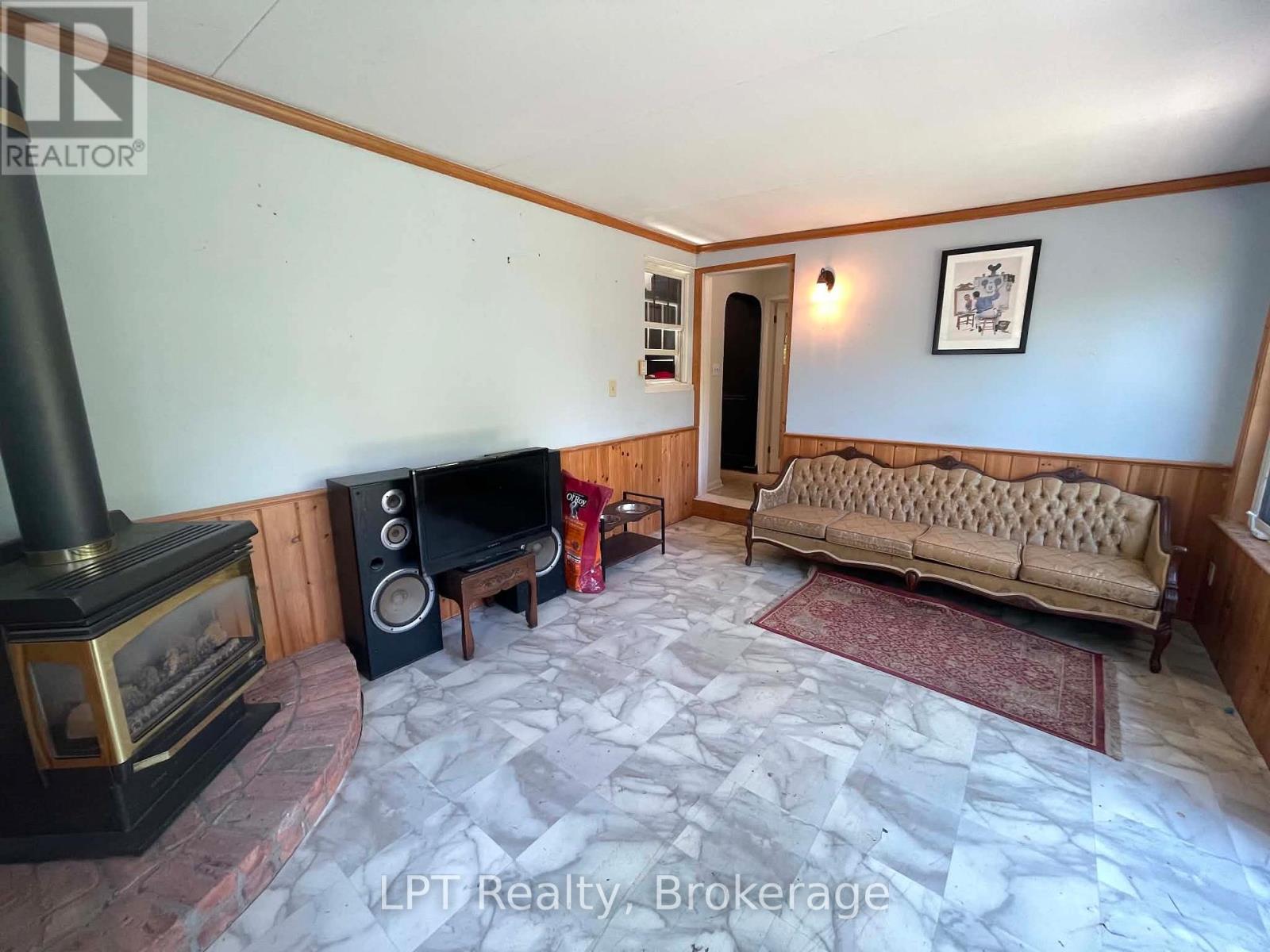 64 MARLATTS ROAD - 9