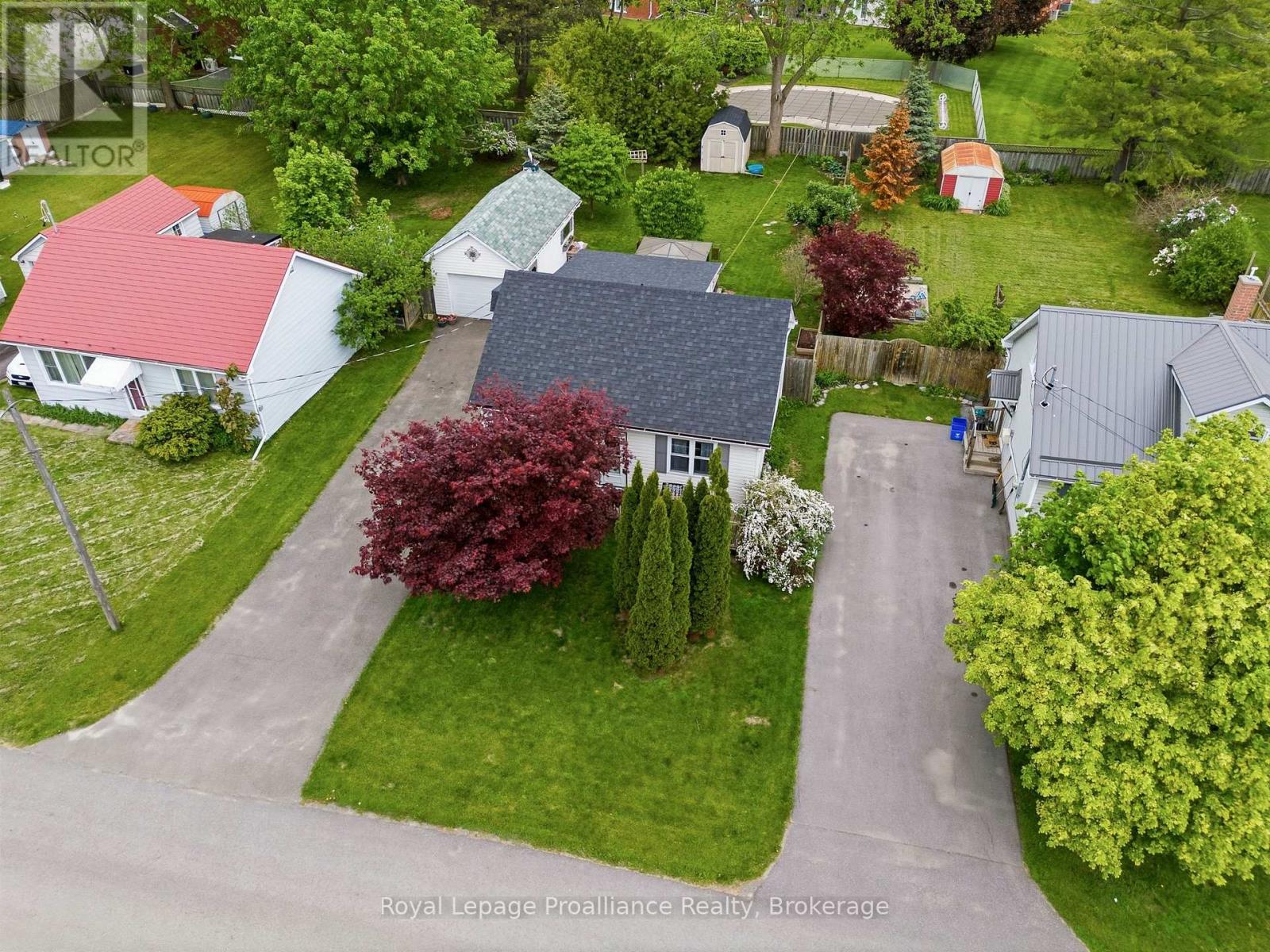 106 KARL STREET - 4