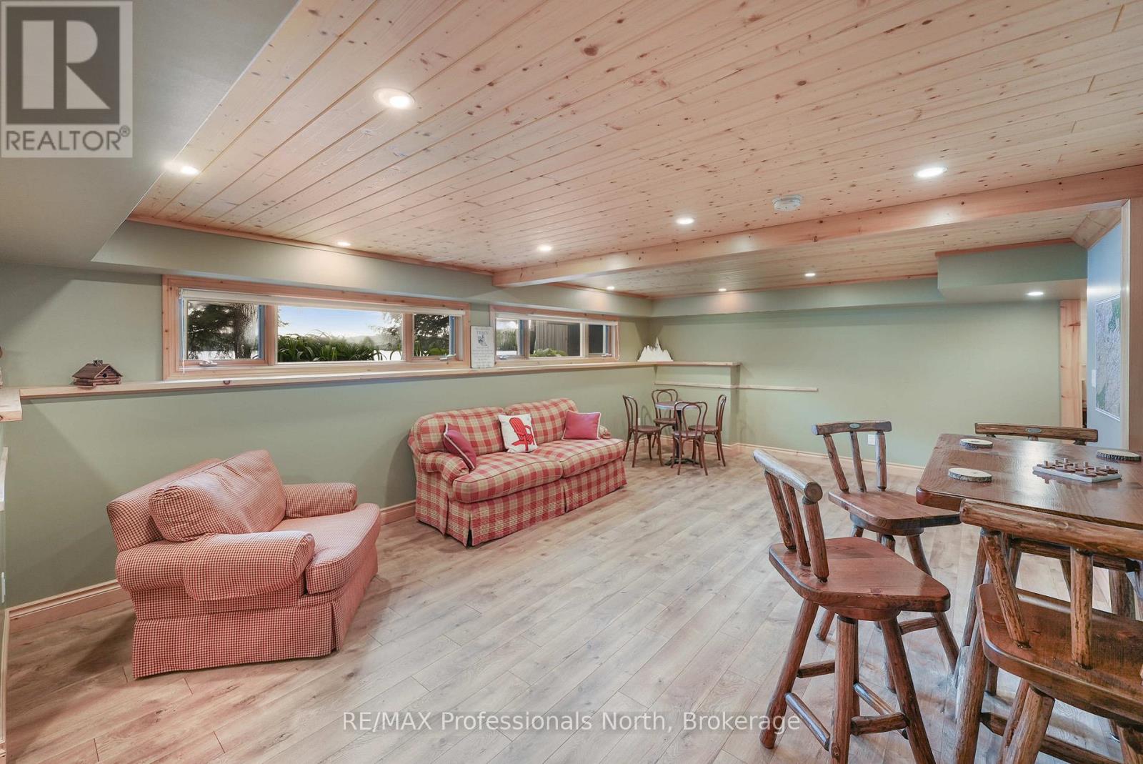 1147 CANOPY LANE - 32