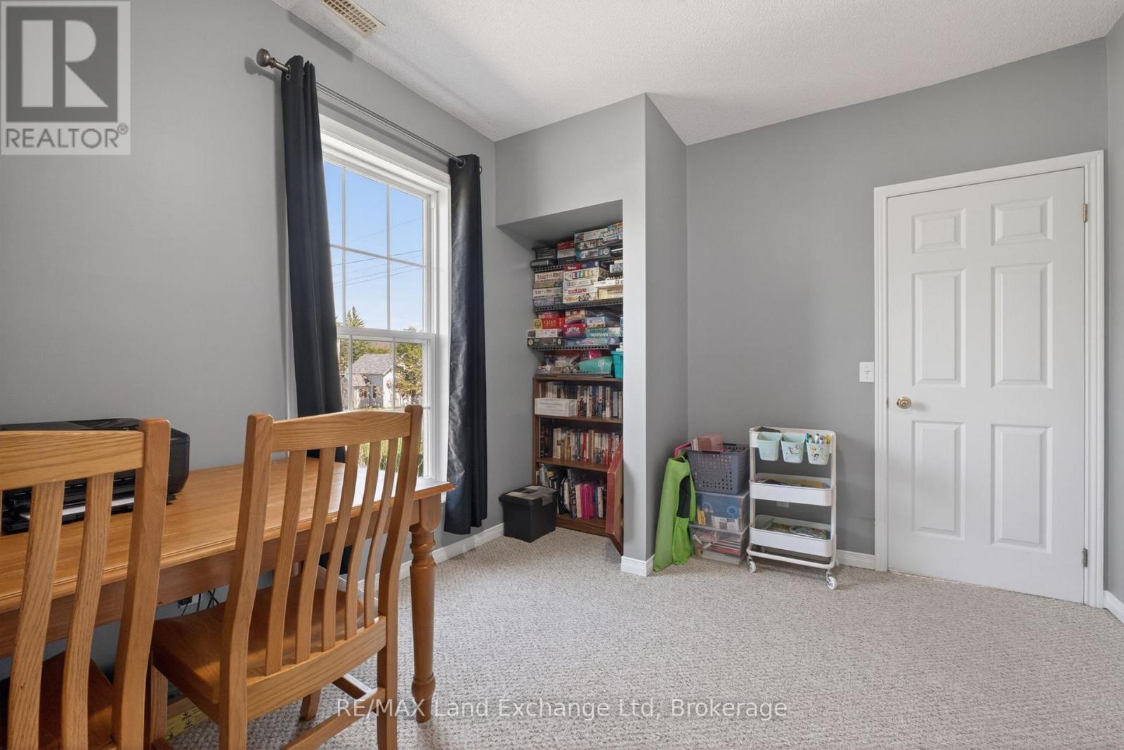 15 WHITECHURCH STREET - 18