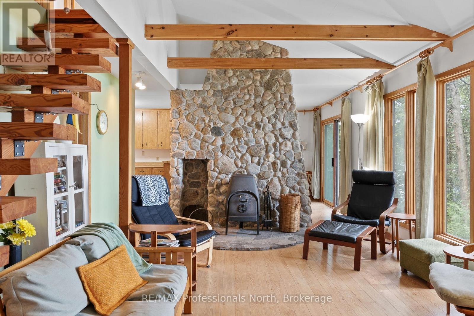 1294 TRINITY ROAD - 12